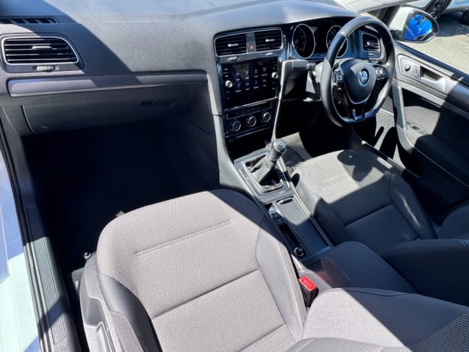 2025 Volkswagen Golf