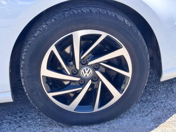 2025 Volkswagen Golf