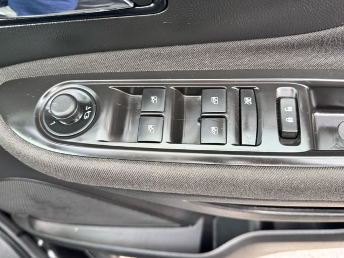 2025 Vauxhall Mokka X