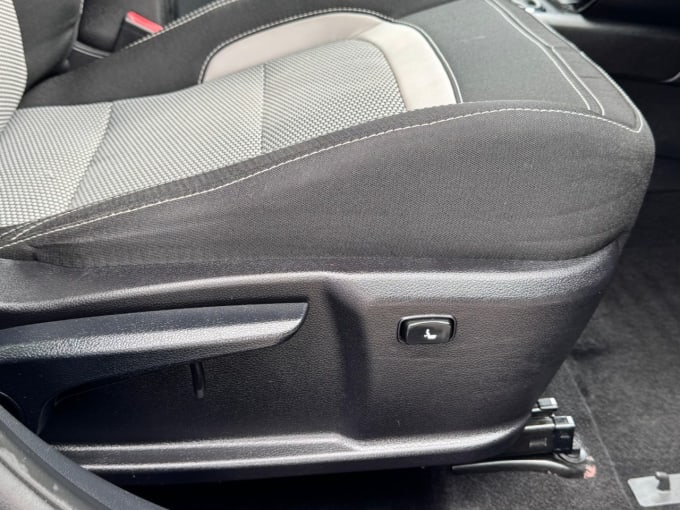 2025 Kia Ceed