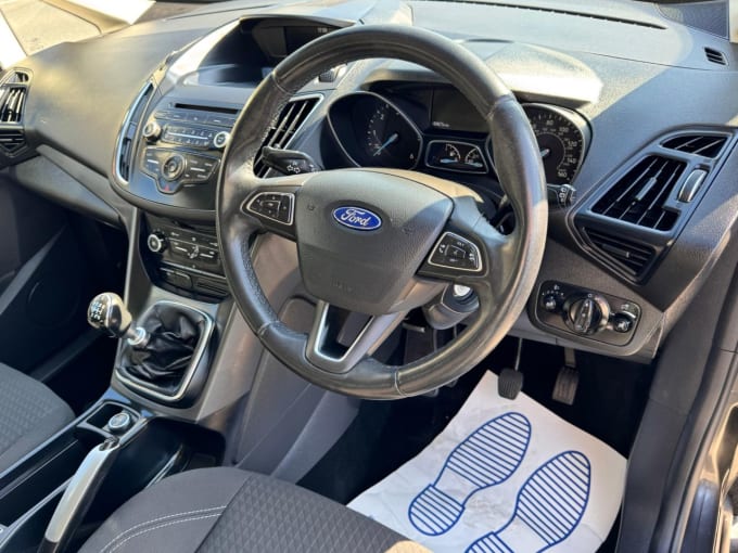 2025 Ford Grand C-max