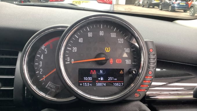 2025 Mini Hatch