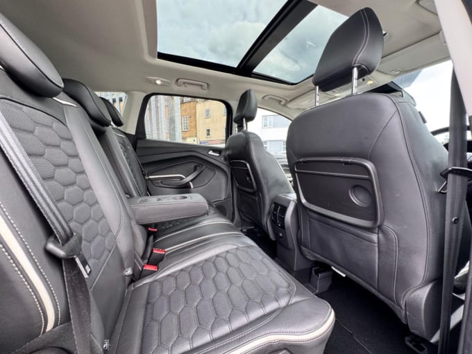 2025 Ford Kuga
