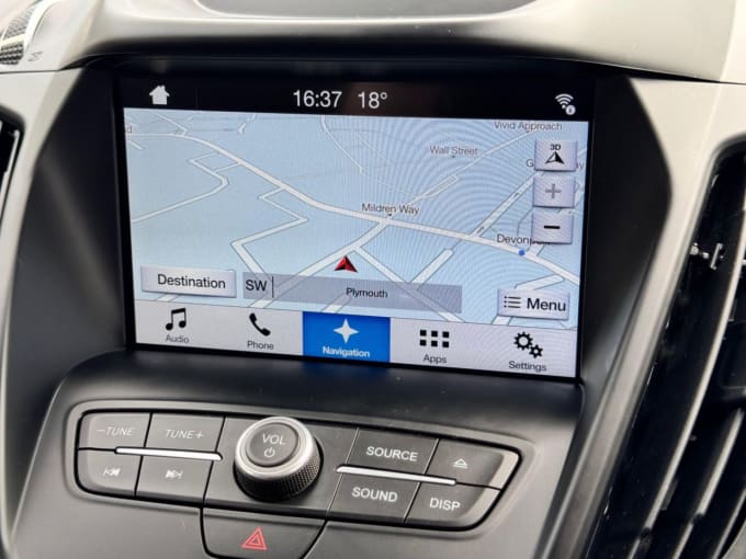 2025 Ford Kuga