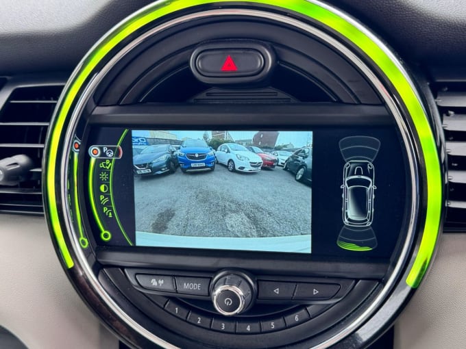 2025 Mini Hatch