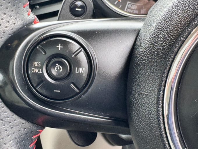 2025 Mini Hatch