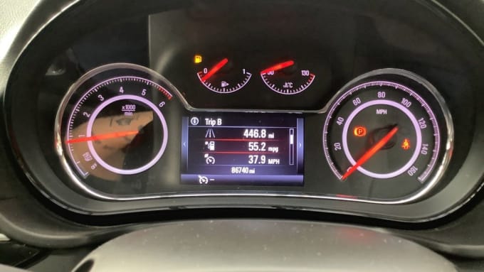2025 Vauxhall Insignia