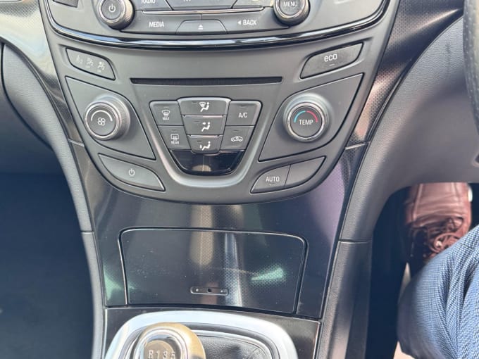 2025 Vauxhall Insignia