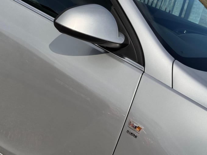 2025 Vauxhall Insignia