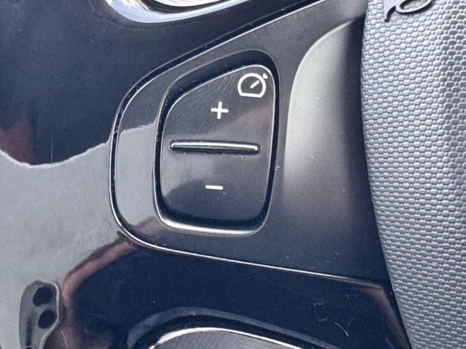 2025 Renault Captur