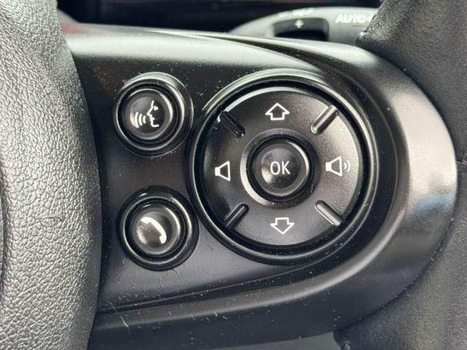 2025 Mini Hatch