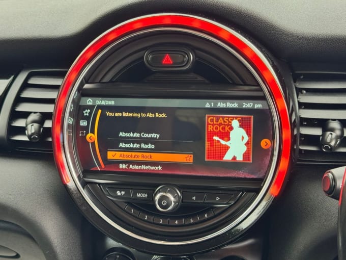 2025 Mini Hatch