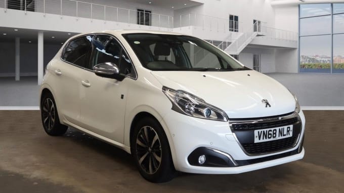 2025 Peugeot 208