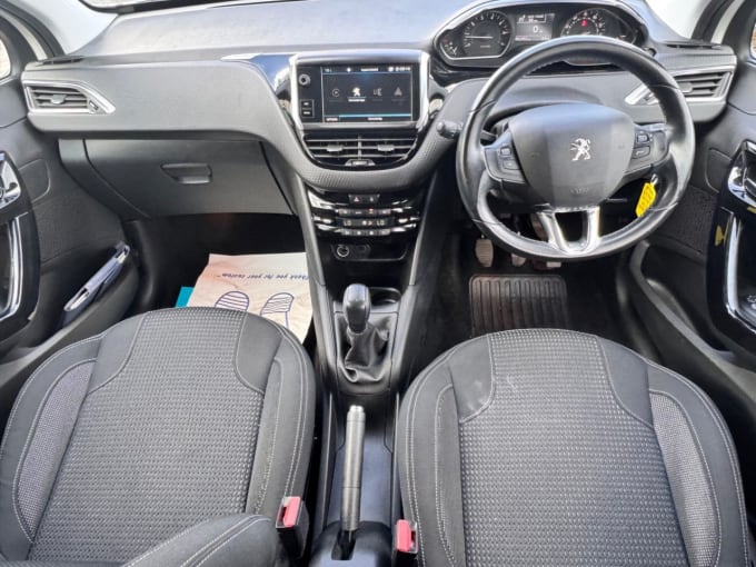 2025 Peugeot 208