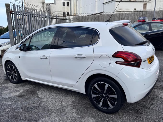 2025 Peugeot 208