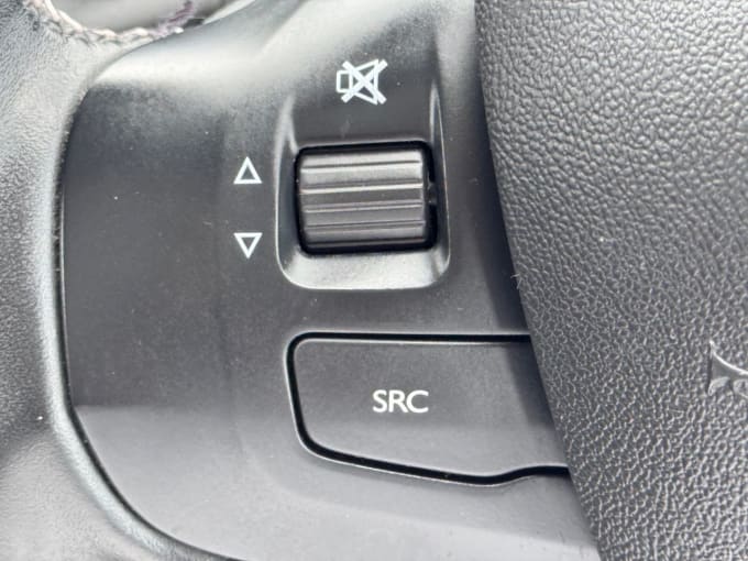 2025 Peugeot 208