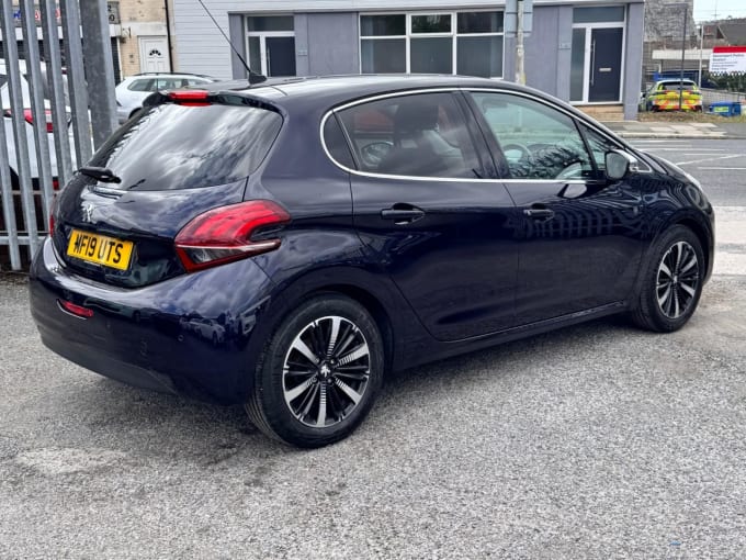 2025 Peugeot 208