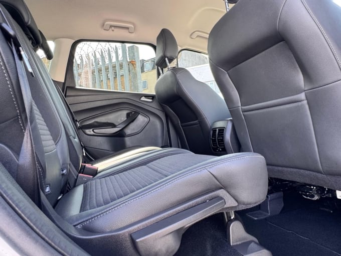 2025 Ford Kuga