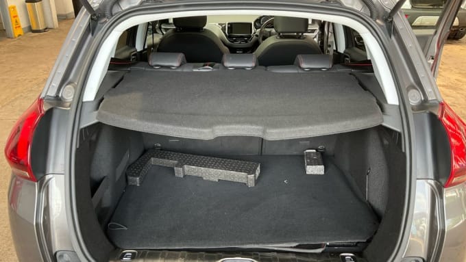 2025 Peugeot 2008