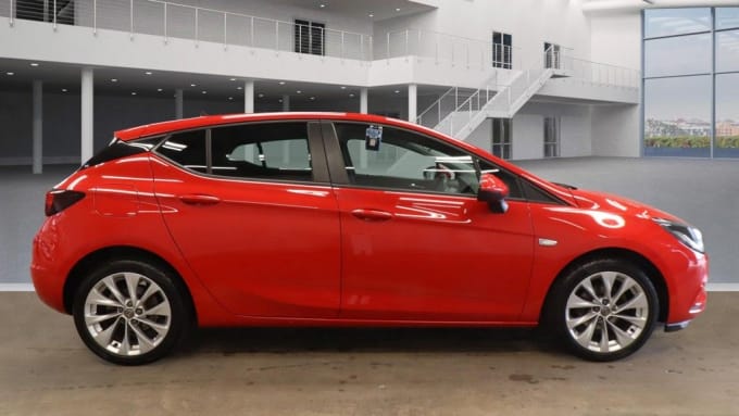 2025 Vauxhall Astra