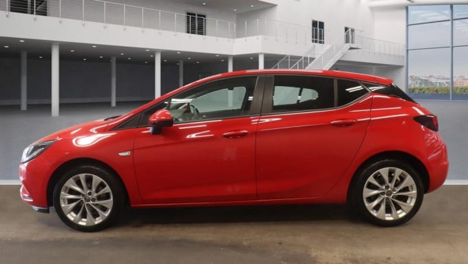 2025 Vauxhall Astra