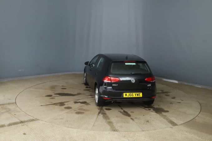 2025 Volkswagen Golf