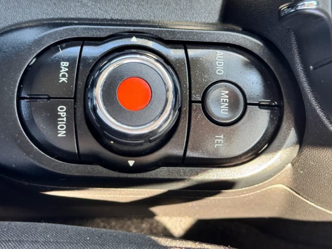 2025 Mini Hatch