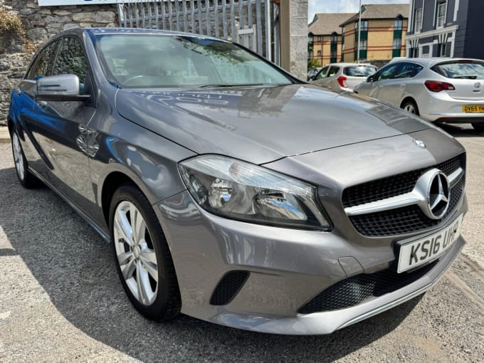 2025 Mercedes-benz A-class