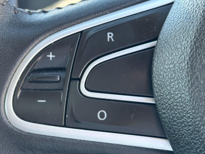 2025 Renault Kadjar