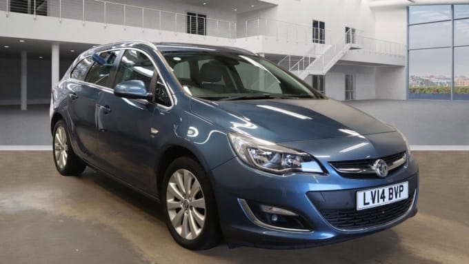 2025 Vauxhall Astra