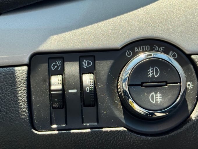 2025 Vauxhall Mokka