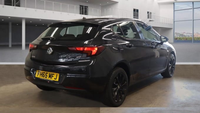 2025 Vauxhall Astra