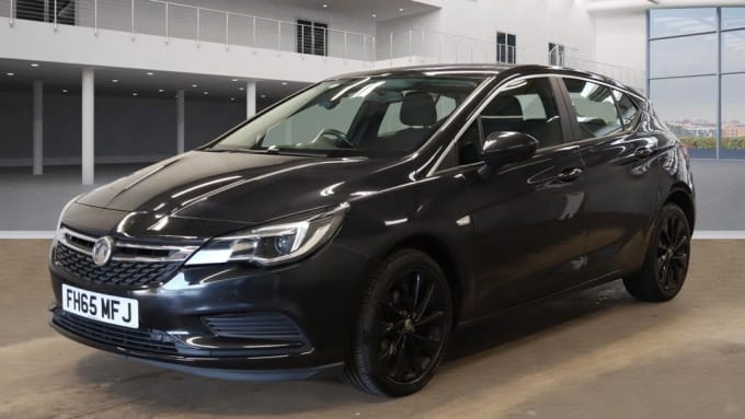 2025 Vauxhall Astra