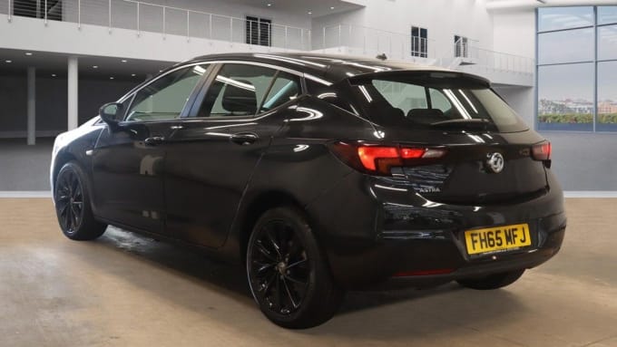 2025 Vauxhall Astra