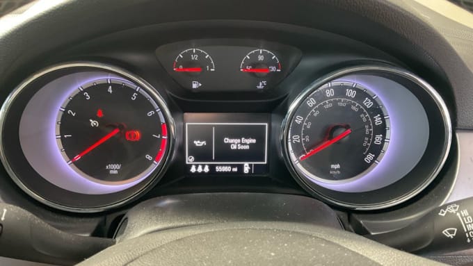 2025 Vauxhall Astra