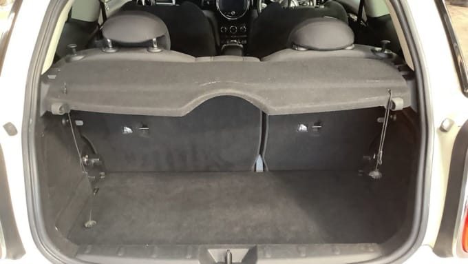 2025 Mini Hatch