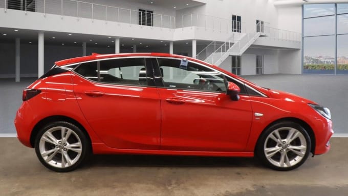 2025 Vauxhall Astra