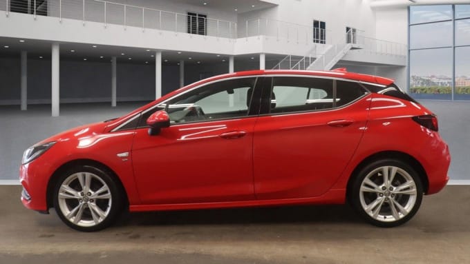 2025 Vauxhall Astra