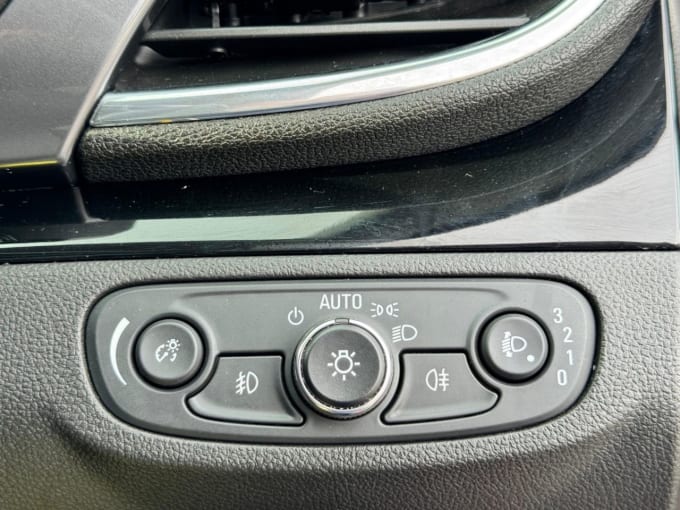 2025 Vauxhall Mokka X