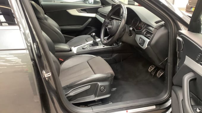 2025 Audi A4 Avant