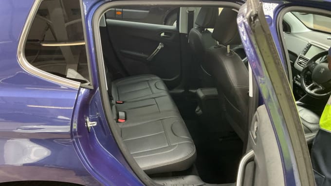 2025 Peugeot 2008