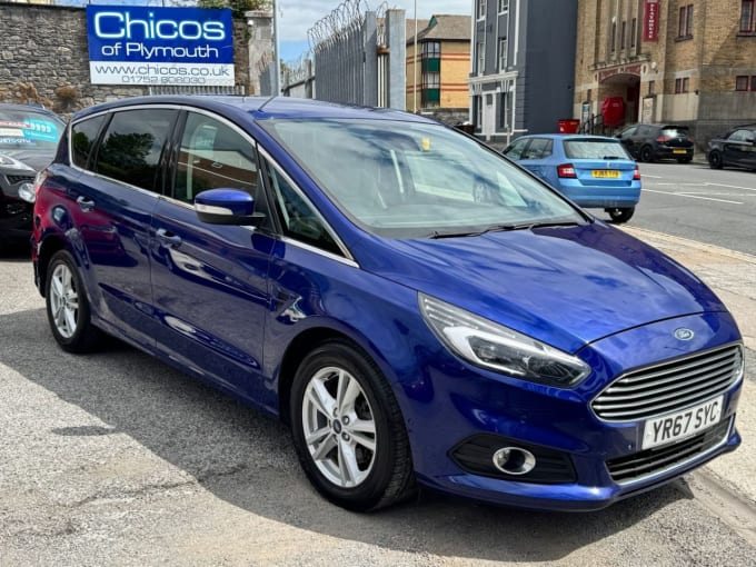 2025 Ford S-max