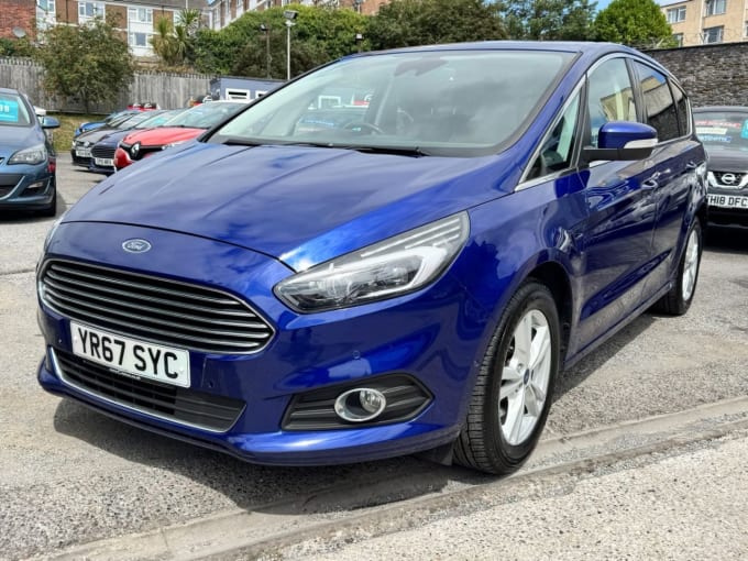 2025 Ford S-max