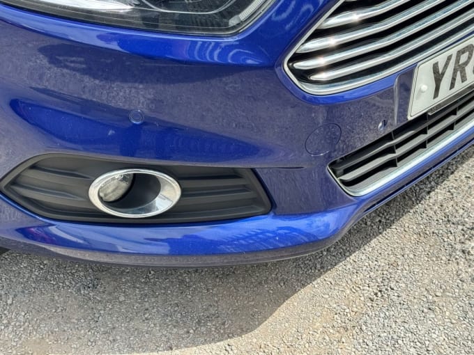 2025 Ford S-max