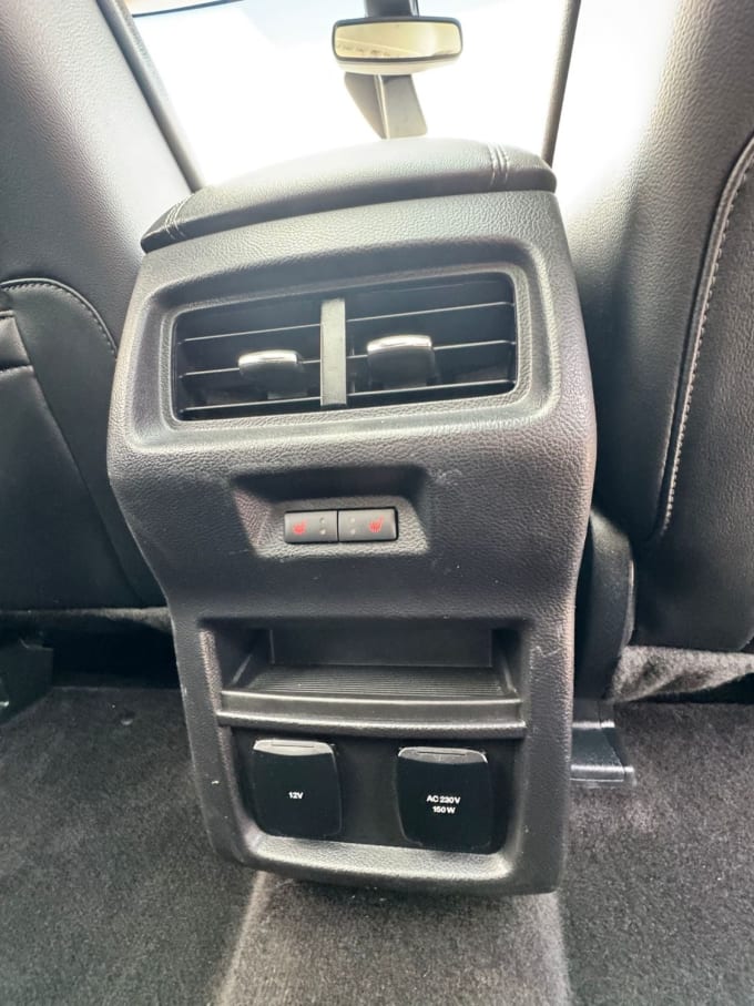2025 Ford Edge