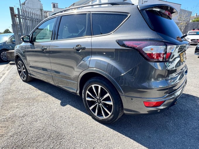 2025 Ford Kuga