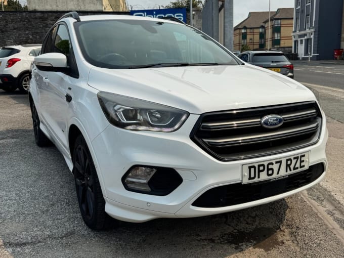 2025 Ford Kuga