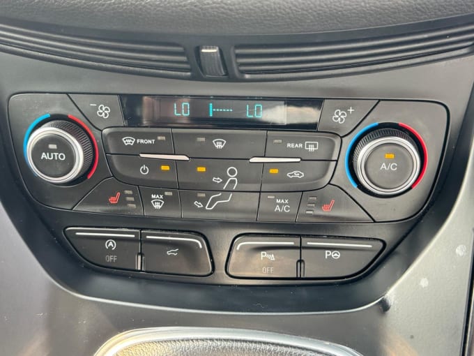 2025 Ford Kuga