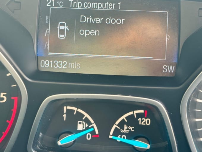 2025 Ford Kuga