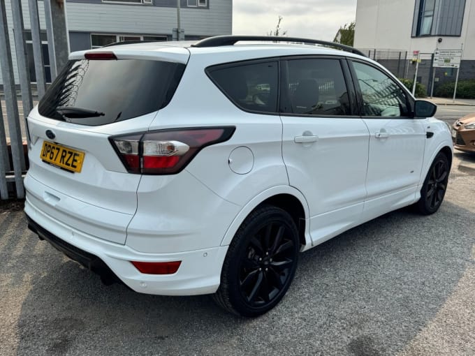 2025 Ford Kuga